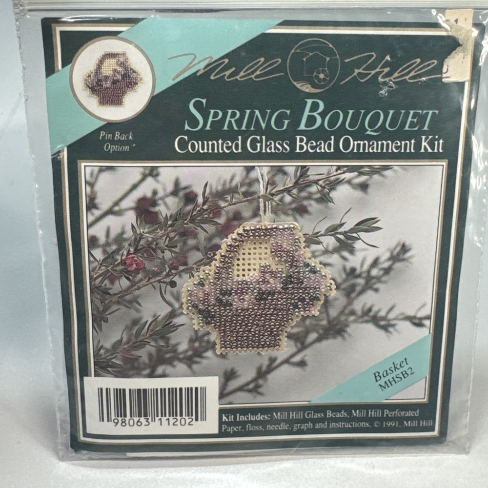 Mill Hill Spring Bouquet Glass Bead Ornament Kit Basket MHSB2 NIP Vintage 1991